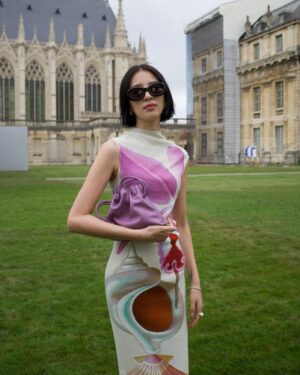 Irene Kim Instagram - @loewe always gives me the feels💖