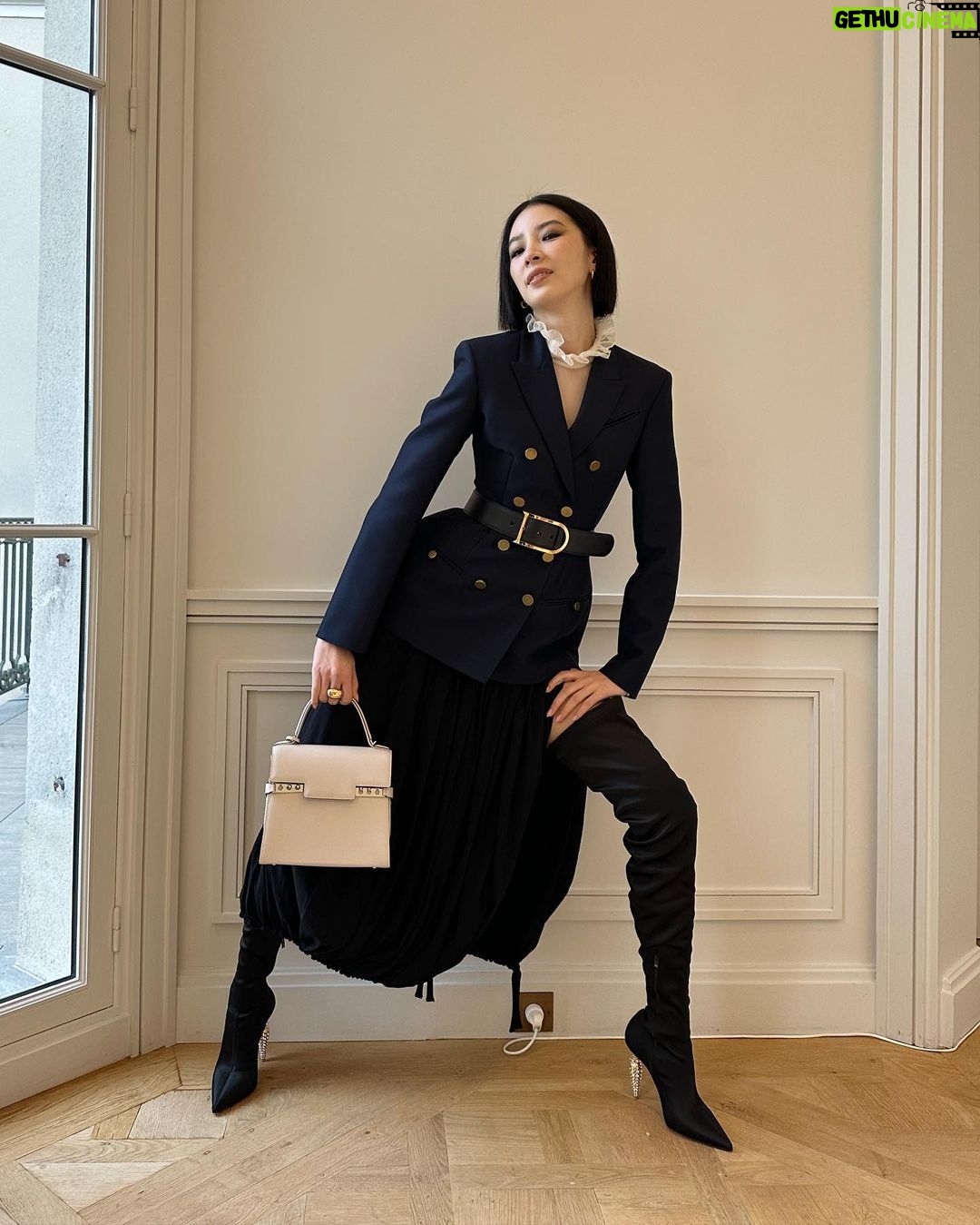 Irene Kim Instagram - Manifest what you loveđź’–