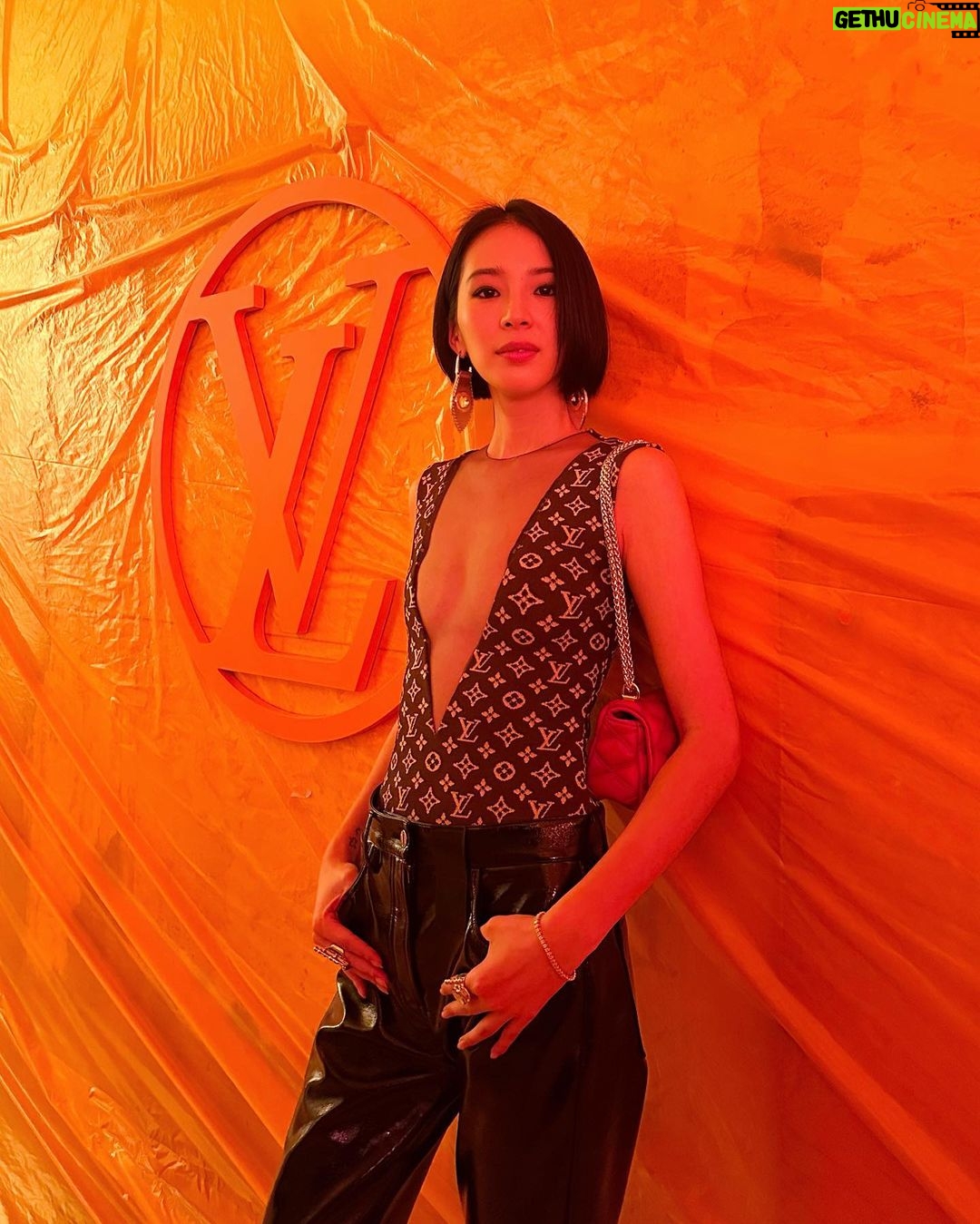 Irene Kim Instagram - C'est magnifique @louisvuitton !🎈💕 #LVSS24