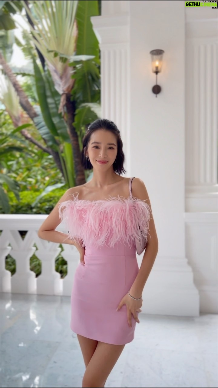 Irene Kim Instagram - Pretty in pink with @revolve 🦩🫧💖 #AD #REVOLVEaroundtheworld Singapore