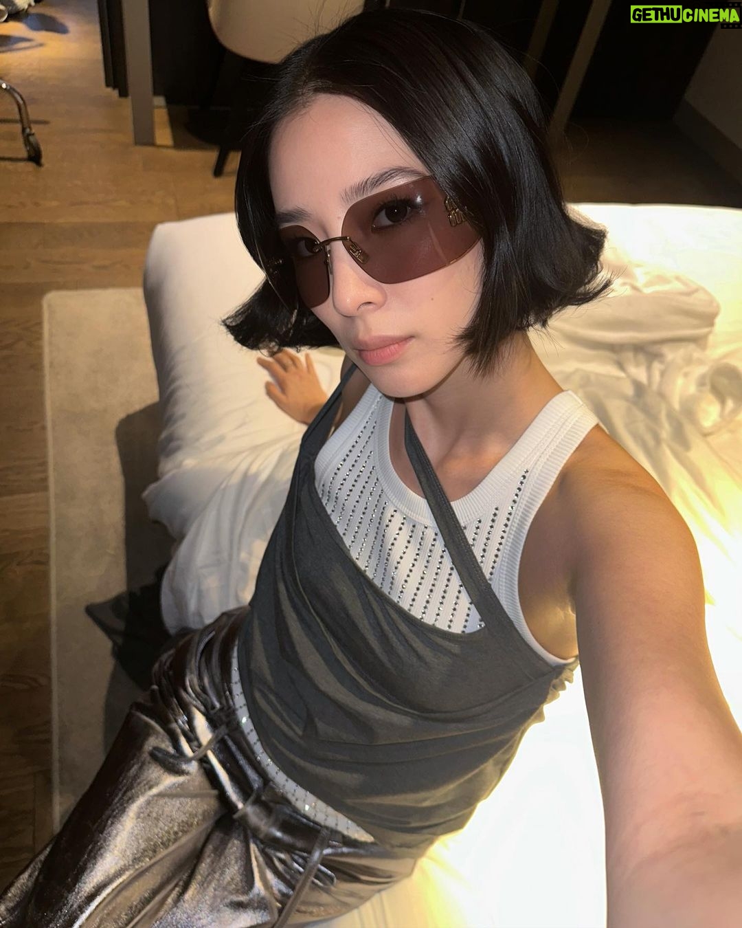 Irene Kim Instagram - @theattico was every girls dream closet…and I got to wear one of the looks from their show!😌💖 Milan, Italy