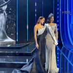 Iris Mittenaere Instagram - The universe has a new queen 🫶🏻 and I finally got to hug my second miss universe 🫶🏻 @missuniverse San Salvador, EL Salvador
