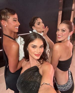 Iris Mittenaere Instagram - Catching up with my louvres, I mean loves 🫶🏼

@irismittenaeremf
@gutierrezary
@floracoquerel

#Lancome #LancomexLouvre
#BeautylsALivingArt @museelouvre