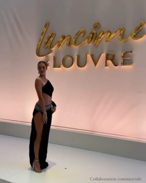 Iris Mittenaere Instagram - Magical night at @museelouvre with @lancomeofficial ✨
For the special  #lancomexlouvre collaboration which celebrates beauty, art and women! 
 #makeup #skincare