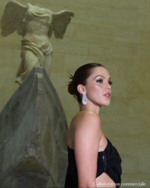 Iris Mittenaere Instagram - Magical night at @museelouvre with @lancomeofficial ✨
For the special  #lancomexlouvre collaboration which celebrates beauty, art and women! 
 #makeup #skincare