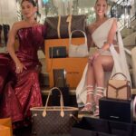 Iris Mittenaere Instagram - BIGGEST GIVEAWAY !! Worldwide 🫶🏻 DONE ✅ the winners received a Dm We've decided among girlfriends to spoil you and offer 6 lucky people the bag of their dreams!! 🎁👜 Participating is super easy!! * Follow @irismittenaeremf * Follow @piawurtzbach * Tag 2 friends in the comments and mention the bag you want. You can enter as many times as you want for each bag! It's unlimited 😄 Draw on 14/07 Good luck! 🍀 BIG CONCOURS !! On a décidé entres copines, de vous gâter et d’offrir à 6 personnes le sac de leurs rêves !! 🎁👜 Pour participer c’est ultra simple !! •Suis @irismittenaeremf •Suis @piawurtzbach •Tague 2 amis en commentaire en mettant le sac que tu veux Tu peux participer autant de fois que possible pour chaque sac ! C’est illimité 😄 Tirage au sort le 14/07 Bonne chance 🍀 Cannes