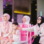 Irish Bella Instagram - MasyaAllah, Alhamdulillah.. Allah selalu baik atas kehidupan yang sudah dan akan aku jalani 🥹 Seperti dipertemukan dengan Teteh Ernia yang selalu support dari aku masih gadis sampai bisa ada di titik sekarang. Di event launching kemarin ga akan semeriah tanpa bantuan Teteh Ernie. The Best planner on this industry. Love you teteh 🫶🏼See you on another project 💕
