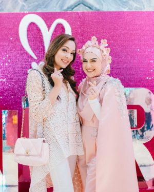 Irish Bella Instagram - My Loves, these are the figures of a Wonder Woman💕

EO & Decorator : @redberryincreate 
Event Planner : @redberryincreate  @erniaredberry @deoriyantoo 
Makeup: @erniaredberry 
Dress : @dhouseofluxury
Suit : @dikhasigitfashion . @dikha_sigit 
Headpiece : @monliesmade
Venue : @shelavie.grandballroom , @la.glasshouse @sheilalesmana
Entertainment & Show Management : @deoriyantoo @deoentertainmentindonesia
Live streaming : @Praya.visual
Lighting: @juns_lighting 
Photography : @sudutputih.mo @fahri_frpotret
Videographer : @aaproductions.id 
Florist & set decoration table : @memulaicerita 
Usher: @beauty_usher
Doorprize Decoration : @seserahan_by_rosearbor
Invitation Website : @kondangankuy.online 
Photobooth : @mono.photobooth
Playground: @emily_toysrental
Painting : @facepainting_jakarta
Digital registration: @bukutamudigital_kurvasoft
Dance Show : @fdcrew 
Guest book audio: @phoneafriend.co 
Hampers : @anaria_souvenir 
Hampers Bag : @jimshoneyoffc 
Hampers Cookies : @jnccookies
Hampers : @lovessemprong_official 
Hampers Scarf : @erlyssa.id

FnB:
Bakso : @Bakso Iyish 
Mochi : @pipikupenuh
Bbq : @unlockedbbq
Chocolate : @chocolatefountain88
Ice cream : @paletaswey
Stall Minuman : @teguk.indonesia
Popcorn : @jollytimeindonesia
Nasi Box : @sarasa.id
Nasi Bento : @ikibento
Stall : @vittoriaweddingservices 
Brownies : @mbun.id 
Cookies : @doublejokitchen