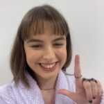 Isabella Moreira Instagram - descobri que alguns tem dúvida em relação ao meu posicionamento. como? eu não sei, mas fica ai meu orgulho de votar 13 nesse domingo com força #Lula2022