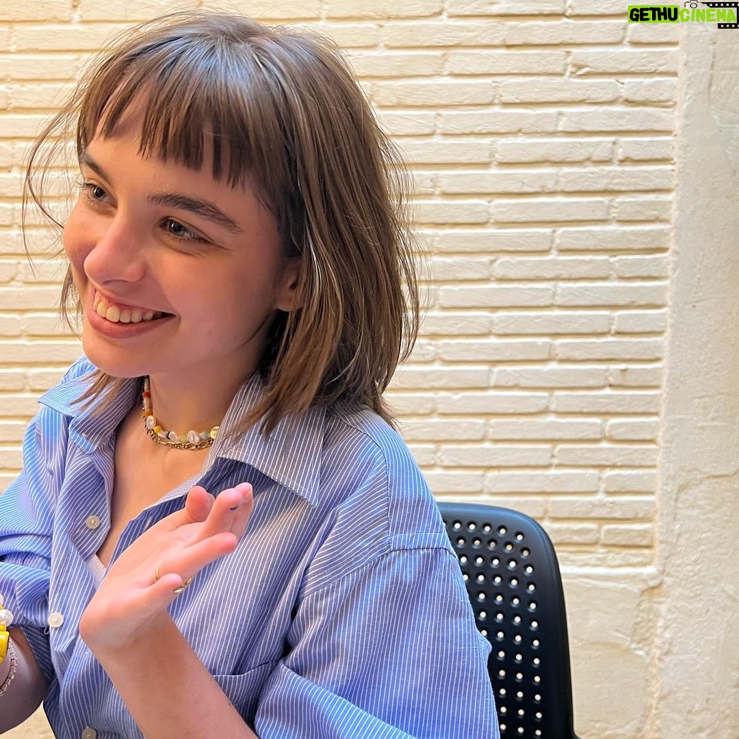 Isabella Moreira Instagram - post destinado para hates de café gelado
