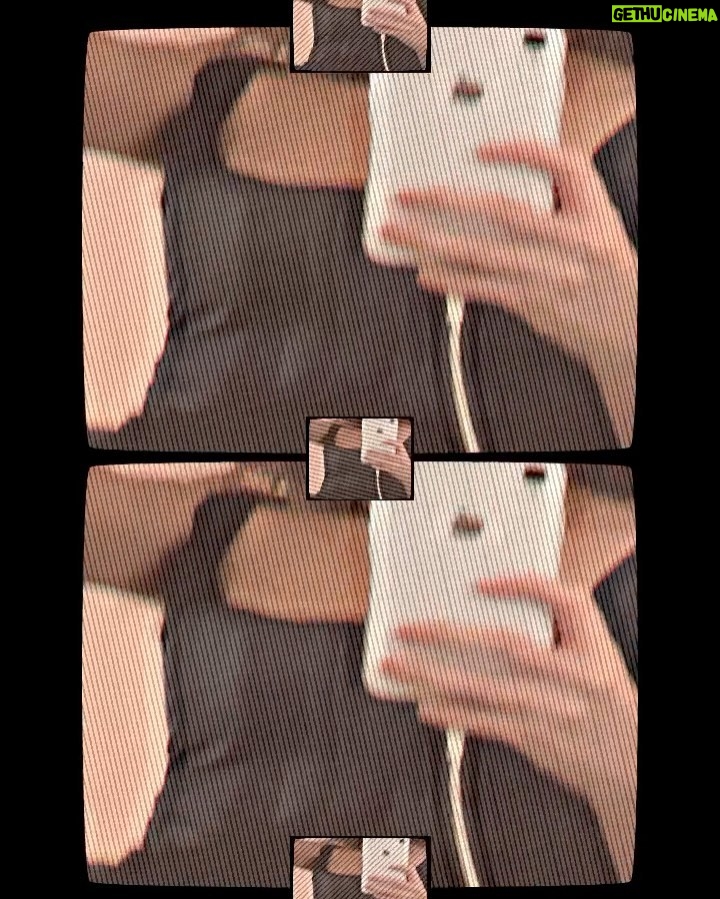 Isabella Moreira Instagram - lidando com os problemas me vestindo de vilã de desenho animado