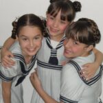 Isabella Moreira Instagram - 15 anos do primeiro ensaio do meu primeiro trabalho. Eu jamais imaginava que teria oportunidade de seguir nessa área, pensava que essa seria minha última e única chance. Obrigada mini eu por ser maluca o suficiente pra acreditar que chegaríamos aqui 🫶🏻 Sou muito grata a todos que passaram pelo meu caminho e me ensinaram a ser muito do que sou hoje. Também sou muito grata a vocês que me acompanham e me permitem chegar em tantos lugares! Feliz 2024, que a gente conquiste muita coisa boa nesse novo ano 🤍