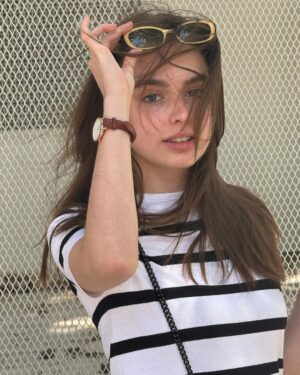 Isabella Moreira Instagram - domingo é dia de brunch (e enem) 

quem prestou enem? é certo falar prestou enem? questões & questões 

📸: @halanalacerda