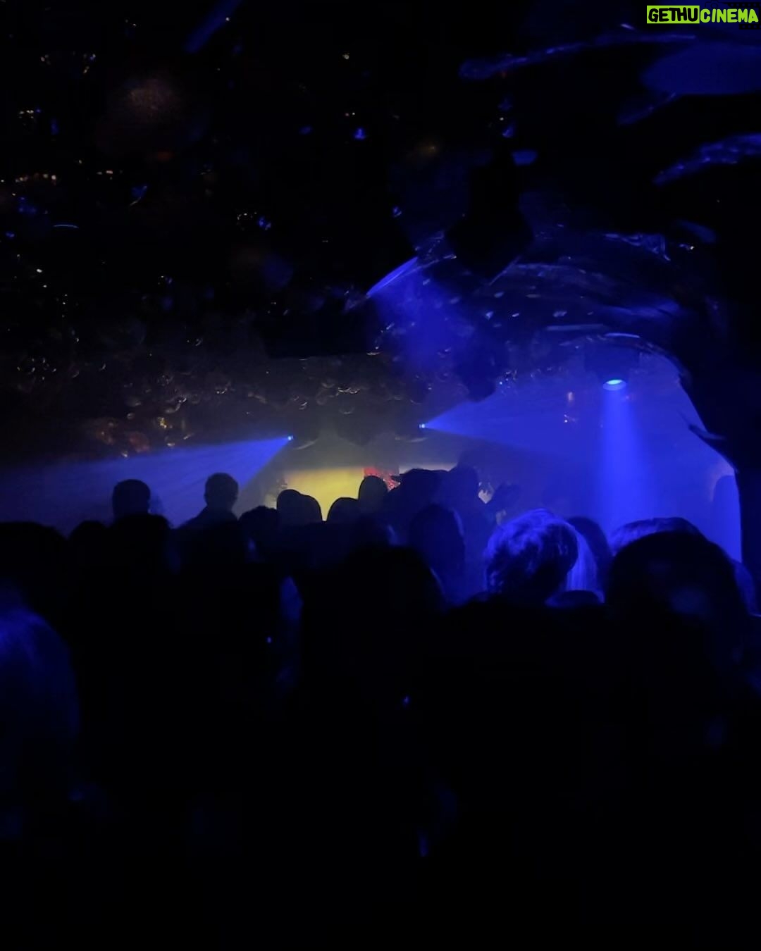 Isabella Santoni Instagram - Dump londrino 🥰❤️ já quero voltar! Londres, Inglaterra