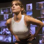 Isabella Santoni Instagram - Vocês acham que elas não sofrem no treino da @raphabrazilian, né? Mas não tem jeito, esse treino acaba com todo mundo! 😂 Conta pra gente qual exercício te humilhou no treino de hoje.👇🏻🔥 Pra entrar pro time e participar de aulas SURREAIS com a @raphabrazilian, @isabellasantoni, @marisaad e TODO o nosso time comenta “DETOX” ⬇️ #treino #academiafoguete #blocodetoxfgt Rio de Janeiro, Rio de Janeiro