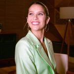 Isabella Santoni Instagram - Fim de job com gostinho de feriado! 🥰✨🎬 São Paulo, Brazil