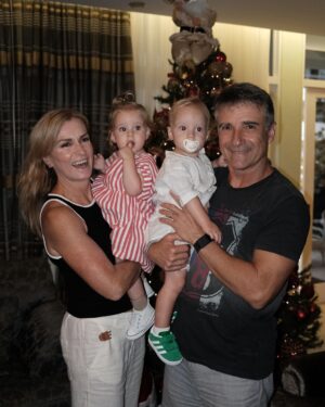 Isabella Scherer Instagram - The Pequenos desejam um feliz Natal pra todos vocês, nossos amigos da internet ❤️ Obrigada por todo amor nesse ano!