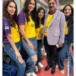 Isabelle Kaif Instagram - had way too much fun at my first live match @upwarriorz thank you to the sharma family @itsjinishasharma #itskaytobeyou cricket fever
