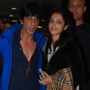 Isha Koppikar Instagram - Happy Birthday @iamsrk 👑 
Cheers to a wonderful year ahead!

#happybirthday #shahrukhkhan