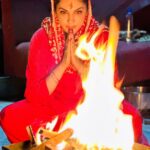 Isha Koppikar Instagram - जय श्री राम 🙏🏼