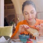 Isha Koppikar Instagram - Masala chai in bae ☕️ do you also need masala chai for breakfast? #breakfast #masalachai #happyday