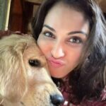 Isha Koppikar Instagram - When my cuddle ball needed to be cuddled ❤️😍 #boomerang #mypet #petstagram