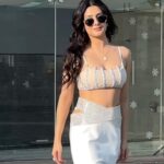 Isha Malviya Instagram - Teri baaton mein esa uljha jiya!🙈🤍 Heels: @carlabragaindia x @khwaish_mehta x @isshhhbykhwaish #ishamalviya #ishafam #teribaatonmeinaisauljhajiya