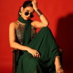 Isha Malviya Instagram – Saree, not sorry!ššā¤ļø
.
#ishamalviya #ishafam #saree
.
Saree – @aliyanabymeenabazaar
Pc – @smileplease_25
Mua- @aachal_mua
Hair – @hairbykhushimehta