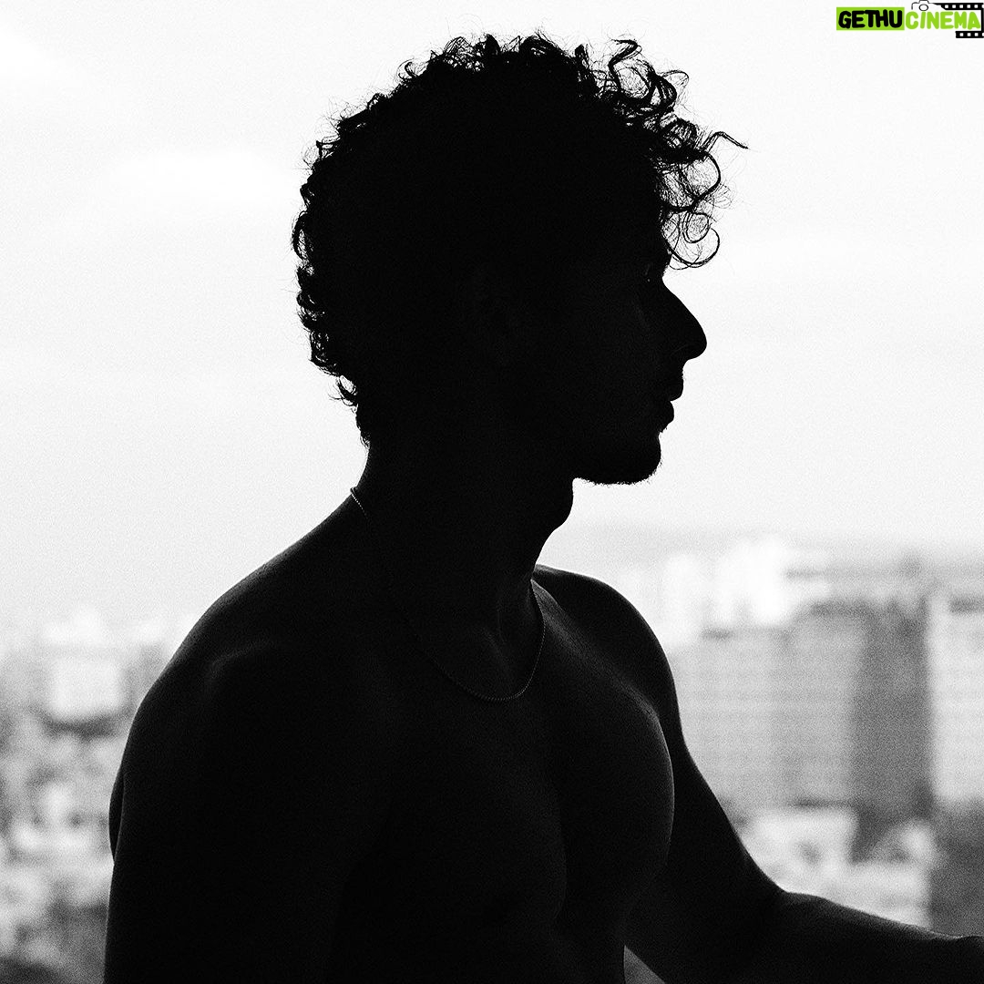 Ishaan Khattar Instagram - Ah, you think darkness is your ally…?