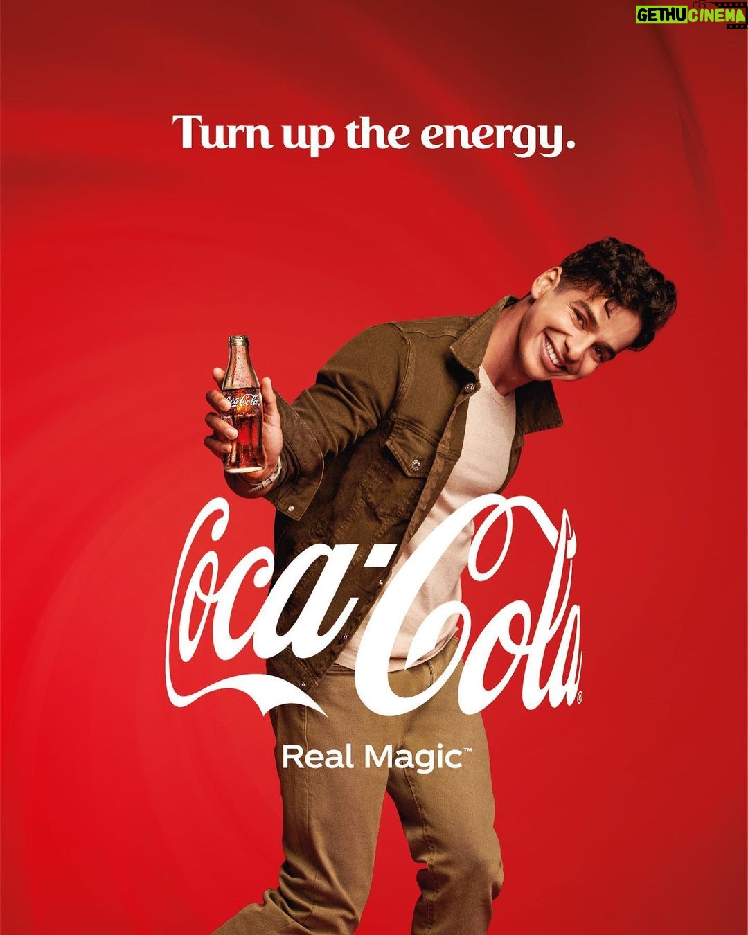Ishaan Khattar Instagram - Turn up the energy 😉 @cocacola_india