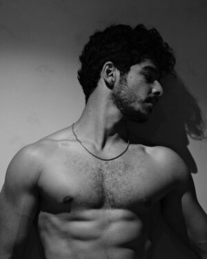 Ishaan Khattar Instagram - CK wya?? 😝