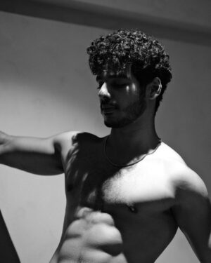 Ishaan Khattar Instagram - CK wya?? 😝