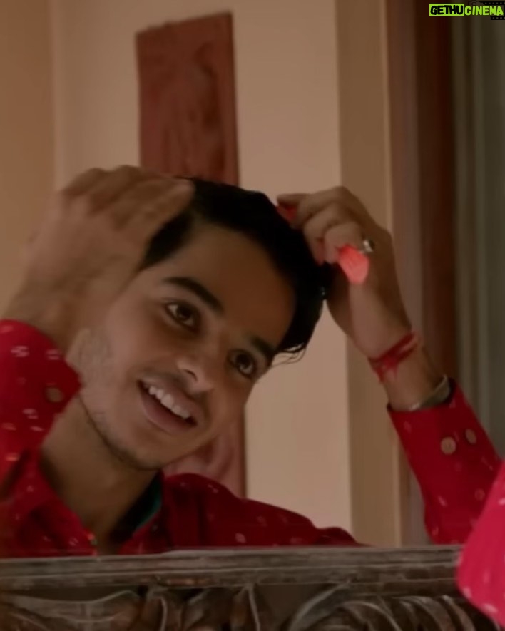 Ishaan Khattar Instagram - Blinked and it’s been 5 years since the theatrical release of my first film and yet it feels like I’m just getting warmed up :) I wouldn’t exchange this life for anything and feel blessed everyday I walk on to a set. Blessed that piece by piece I have the opportunity to share a little bit of my soul through my characters - or at least have the satisfaction of busting my ass trying to reach that truthful moment. Thank you to all of you who enable me to do what I love, I’ll never let up in giving you that love back through my work.