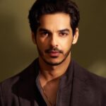 Ishaan Khattar Instagram - PIPPA on @primevideoin this Diwali 💥पटाखे हम लाएँगे 🔥