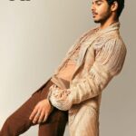 Ishaan Khattar Instagram - Leaning on love //
