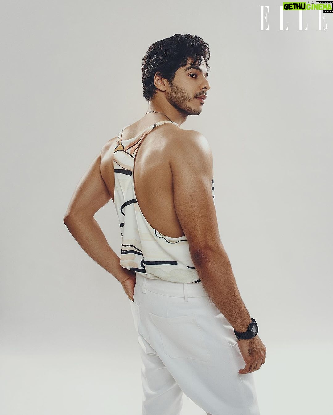 Ishaan Khattar Instagram - š¹ . . Photographer : @pixel.exposures Creative Direction : @aangss @officehours.in Fashion Stylist : @who_wore_what_when Creative Production : @aangss @officehours.in Makeup : @nalini_ferns Hair : @pat_patrick001 Cover Art : @saakshi.i Assisted by : @d.shubham_j (styling); @chaitanya_fashion (styling); @tapswini_dalai (styling) Words : @itsmragarwalforyou Production : @cutlooseproductions Artistās PR : @think_talkies