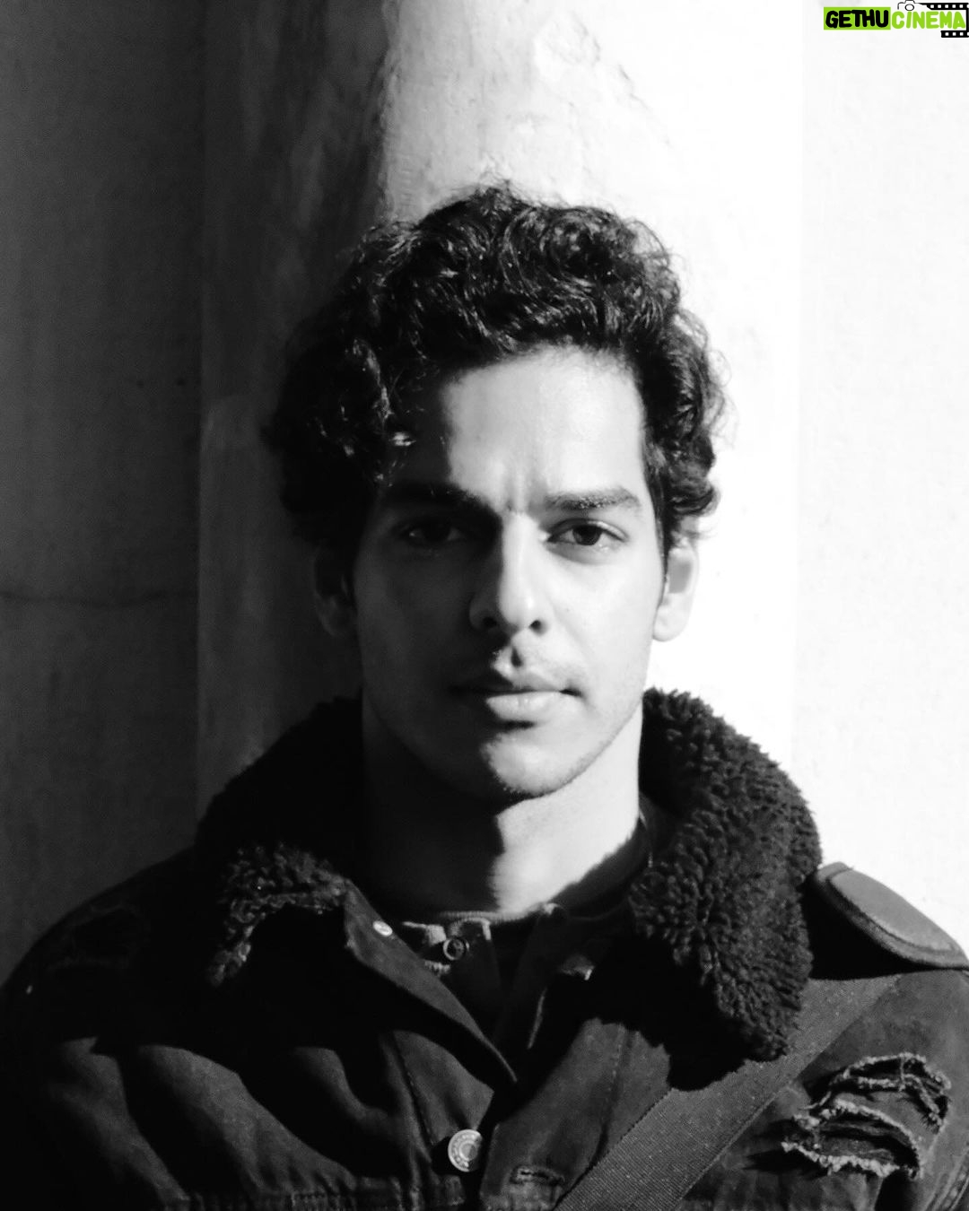 Ishaan Khattar Instagram - Made it before it drowned #Venice 🇮🇹 Venezia, Italia
