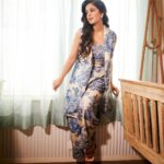 Ishita Dutta Instagram - Styled by: @styleitupbyaashna Shot by: @mirajverma_photography Outfit: @uptownie101 Jewellery: @nishka.closet_ Hair & Makeup by: @makeoverbysejalthakkar @celebsmakeupbysejal Location: @blabberallday #newyear #glitter #ishitadutta #styleitupbyaashna #2024