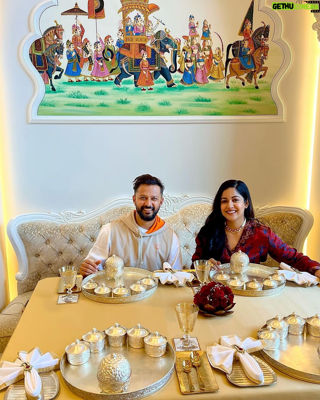 Ishita Dutta Instagram - The best getaway with @vatsalsheth and a much needed one too… away from all the hustle just me and you and the mountains. The best view, the best food, the best hospitality and the best stay…. @mementosbyitchotels_udaipur you have spoilt us and we loved every bit of it… ❤️ From the luxurious room to the private pool to the activities you planned for us everything was just perfect. @khyathisolutions