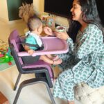 Ishita Dutta Instagram – Our Vaayu just got a high chair upgrade and we are all loving it!

Check out the ZAAZ highchair from @nuna_india. Designed for children able to sit upright unassisted, the sleek aluminum leg base, chic colour and smart lock makes the ZAAZ feel like designer furniture 👌🏻.

It has a unique air-foam cushion and a no-crevice design that outwits crumbs and cleans up like a dream.

PR @dinky_nirh 

#NunaIndia #MyNuna #NunaZaaz #Zaaz #NunaBaby