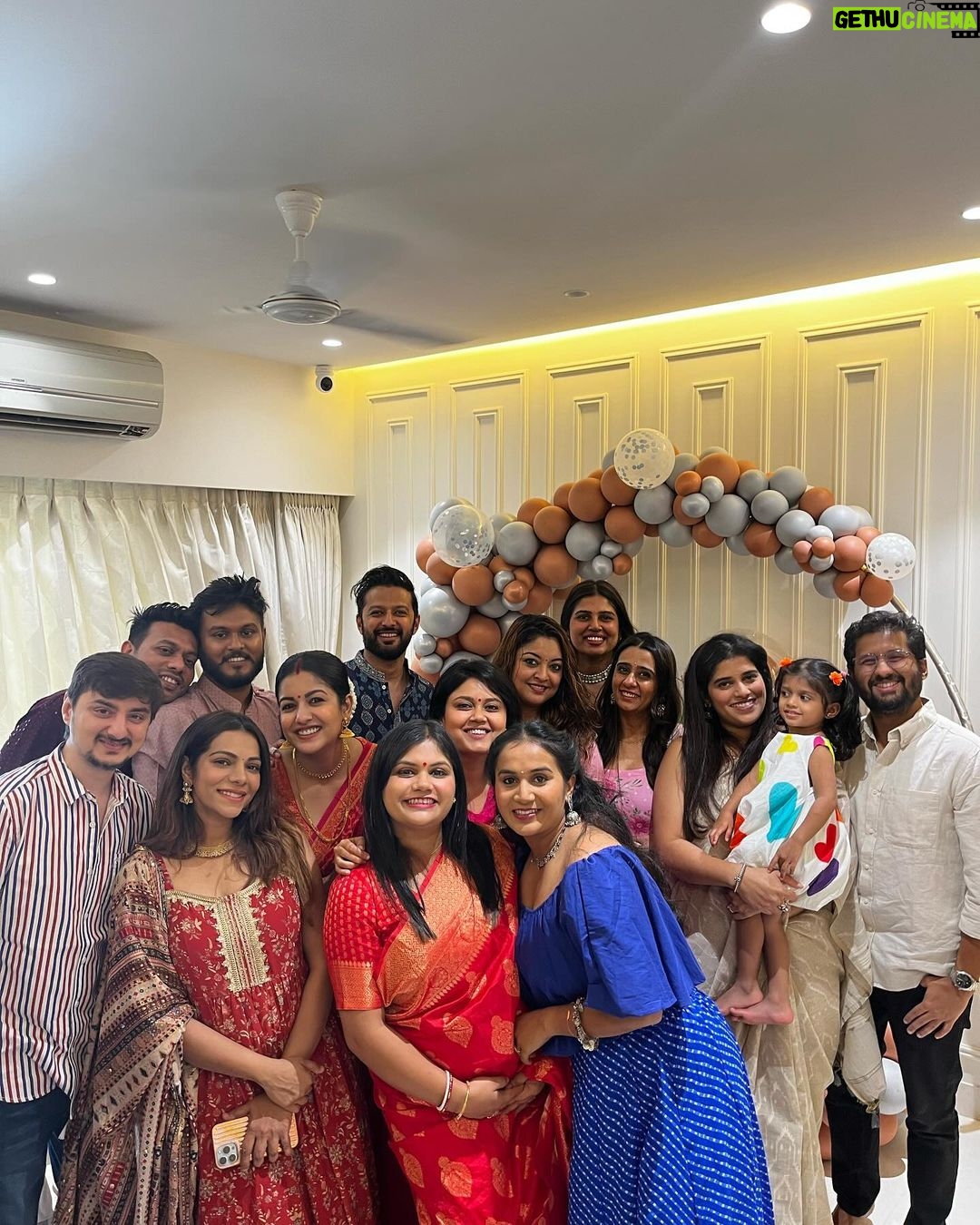 Ishita Dutta Instagram - Happy 6 months my baby ❤️❤️❤️ Vaayu’s Annaprashan ceremony 🙏 For those who don’t know it’s a Bengali traditional ceremony which also known as the rice ceremony where solid food is introduced to the baby by his mama for the first time ❤️ Off course the baby is too small to eat so we only touch the food to introduce him to flavours.