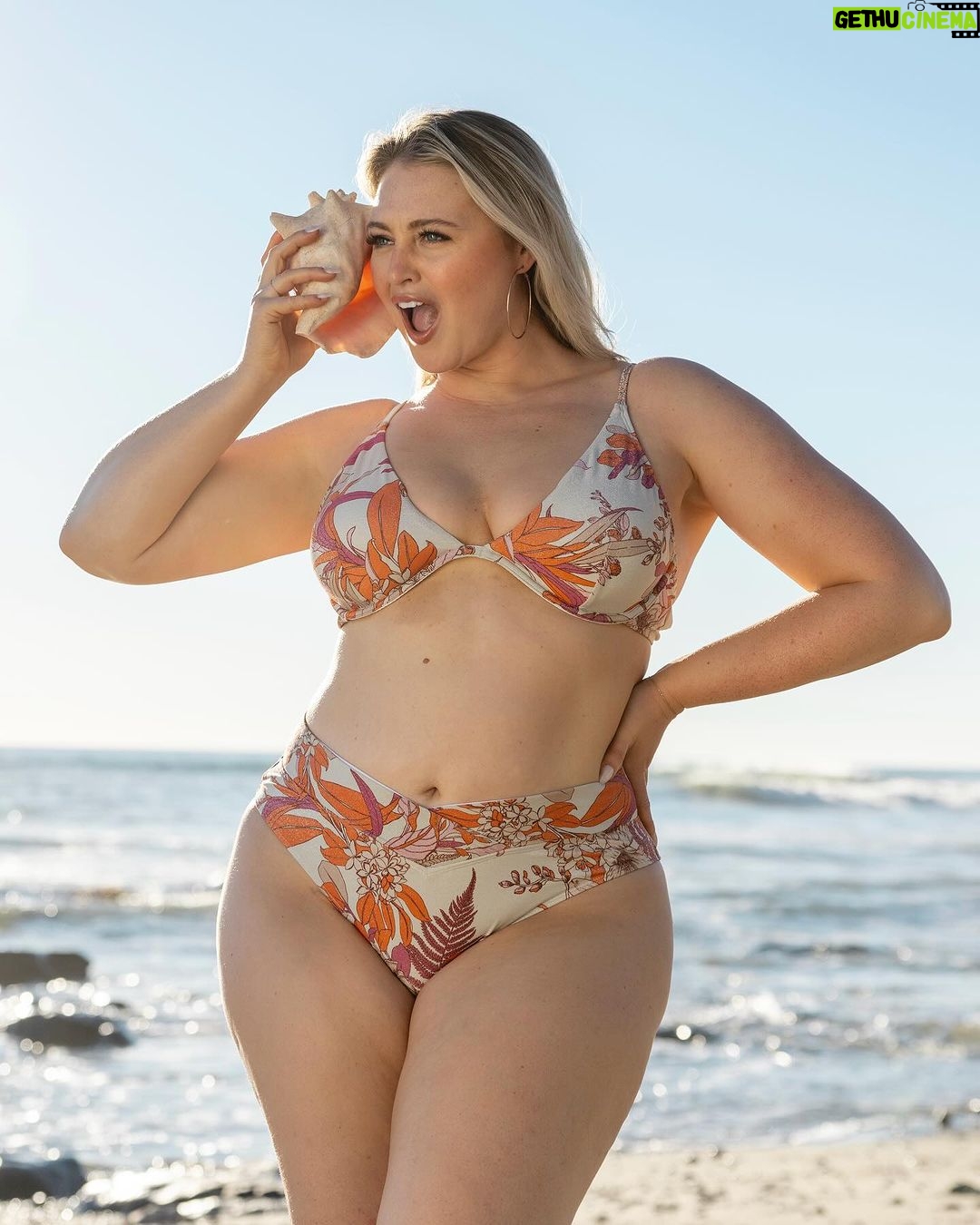 Iskra Lawrence Instagram - the beach is calling… and it says everyBODY has a bikini BODY 🌊🐚😉 comment “SHOP” for links to this bikini, white cover up and my entire @cupshe collection (each piece in this collection is affordable $22.99 - $45.99 but the quality and fit is so good!) 🫶 use my code ISKRAGIFT for an extra 20% off site wide (even the spring sale) and get my limited edition silk scarf (in the same print as this bikini for free!✨
#swimwear #midsizemodel #midsizeswim #cupshe #resortwear #beachoutfit #beach #summer #springfashion #momstyle #springbreak #springstyle #midsizestyle #midsizefashion Texas