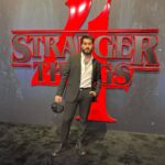Ismael Prego Instagram – Disfrutando de ser un noname.

Muchas gracias @netflixes por la experiencia. 
Contando los días para ver la cuarta @strangerthingstv. Netflix Studios