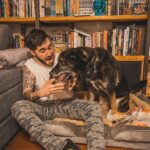 Ismael Prego Instagram – GANADORA: @juana_montana 
Impactantes imagenes del momento en el que le expliqué a mi perro que no volvería a comer pienso todos los días. Lamentablemente a Blacky le da igual lo que le diga, en cuanto le preparo uno de sus menús diarios ya tan solo le importa devorarlo. Si queréis probar @dogfydiet estáis de suerte, ya que voy a sortear 3 meses de comida gratis para uno de vuestros peludos. ¿Qué tenéis que hacer para participar?

1. Seguir a @dogfydiet y a @wismichu
2. Etiquetar a dos amigos a quienes les pueda interesar
3. Compartir en stories etiquetando a @dogfydiet y a mi para tener más posibilidades de ganar.

*Este viernes anunciamos el ganador.* 

*Para los que no ganéis tenéis el código de descuento WISMICHU10 con el que conseguiréis un 10% de descuento*

PD: si además en las storys subís una foto de vuestros peludos, yo os daré puntos extra #ad