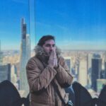 Ismael Prego Instagram – Todavía tengo un montón de fotos del viaje a NY, no pensaba que fuese a disfrutarlo tanto y la verdad es que se ha convertido en una de mis ciudades favoritas. Ojalá poder volver cada X tiempo para revisitar todos los sitios que me han enamorado junto los que me quedaron por ver. 

Mil gracias a @kayak_europe por ayudarme a organizarlo. Si estáis pensando en viajar próximamente, son la mejor opción, desde vuelos a hoteles tirados de precio. #ad