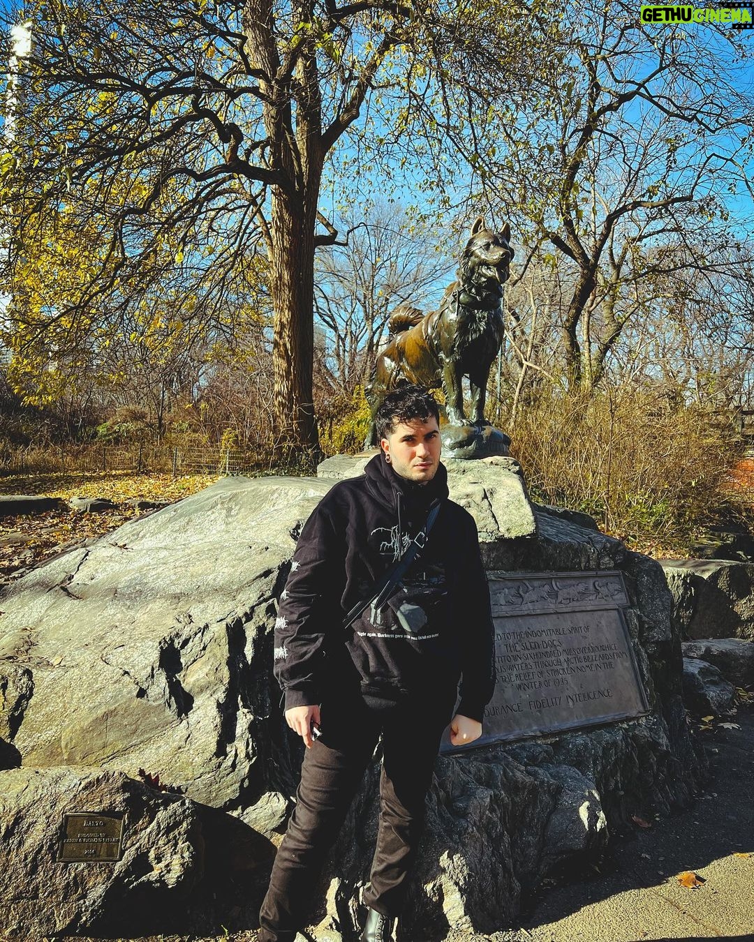 Ismael Prego Instagram - Galeguiño in Central Park