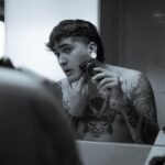 Ismael Prego Instagram - Vuelve vuestro beauty vlogger de confianza para recordarte la importancia de cuidar tu higiene. Si eres capaz de ducharte, ahora es momento de que aprendas a que cuidarse el afeitado también es importante. Y para ello no hay nada mejor que la @braun_spain #series6. Y si encima le añades los descuentazos de Black Friday que te he dejado en mis stories ya no hay excusas para alcanzar el siguiente nivel. #publi