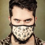 Ismael Prego Instagram - Borat se une a la campaña de concienciación sobre el uso de la mascarilla. Mañana @primevideoes estrena la secuela de Borat, os espero a las 16h en mi canal de twitch para verla todos juntos mediante una Watch Party #Borat