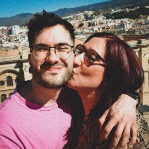 Ismael Prego Instagram - Te quiero y te echo de menos. Feliz día, mamá.