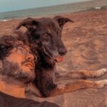 Ismael Prego Instagram - Perrito en la playa